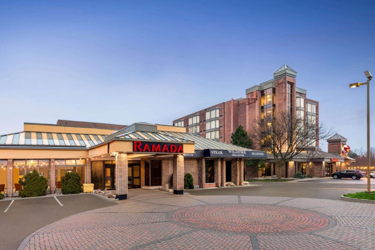 Ramada Plaza By Wyndham Niagara Falls Exterior photo